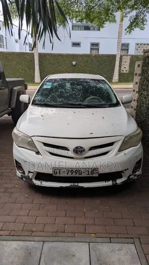 Toyota Corolla 2010 White