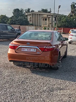 Toyota Camry 2015 Brown