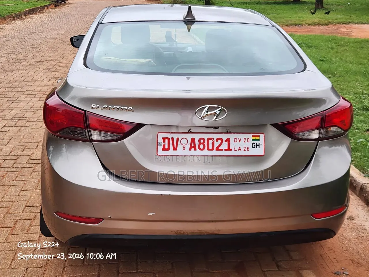 Hyundai Elantra Limited Sedan FWD (1.8L 4cyl 6A) 2016