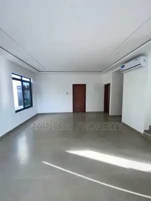 4bdrm Townhouse / Terrace in Mainstay Estates, East Legon for rent