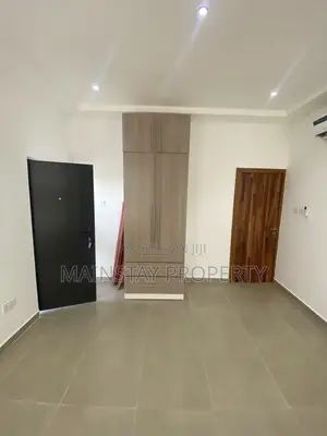 4bdrm Townhouse / Terrace in Mainstay Estates, East Legon for rent