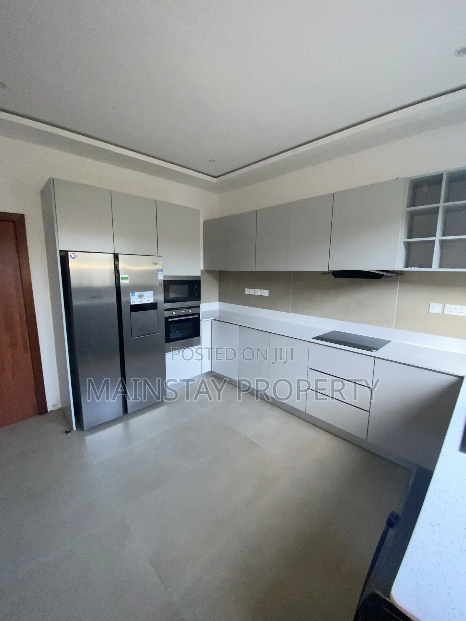 4bdrm Townhouse / Terrace in Mainstay Estates, East Legon for rent