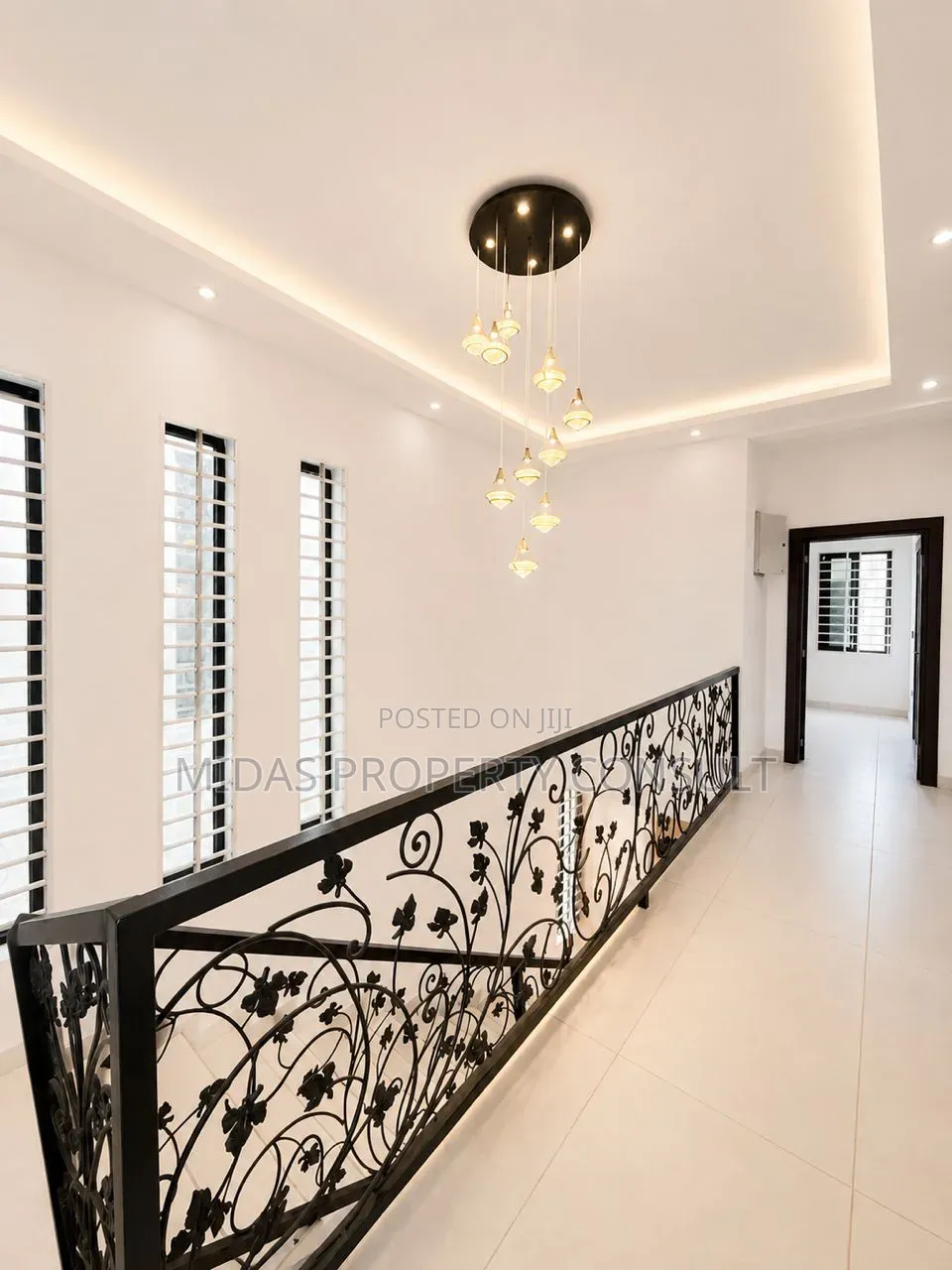 4bdrm Duplex in East Legon Hills, Lake Side Estate for sale