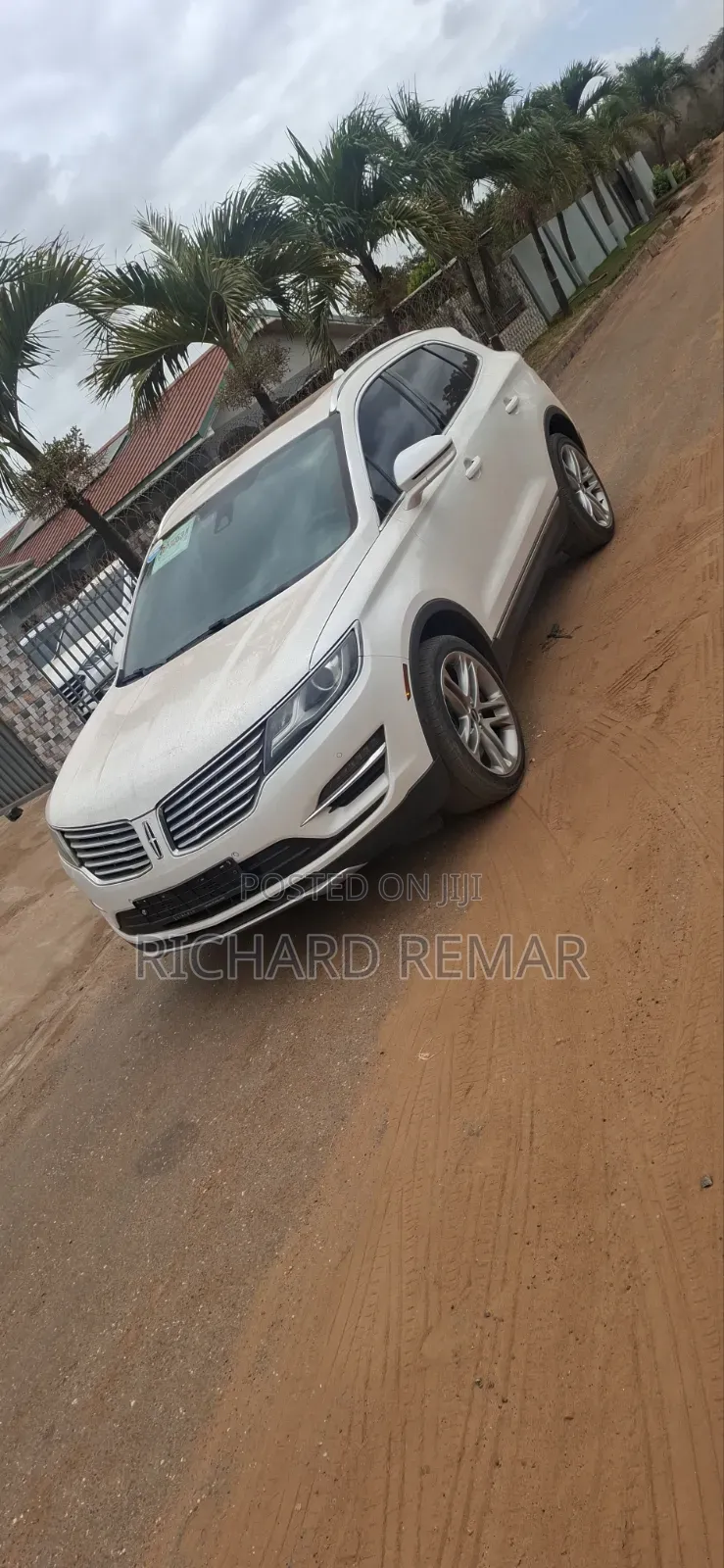 Lincoln MKZ 2017 White