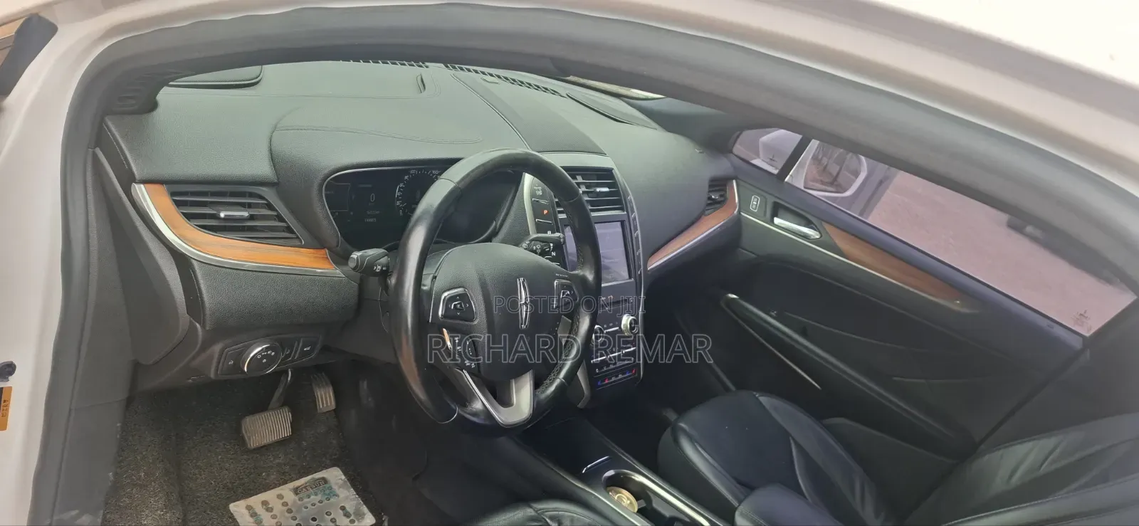 Lincoln MKZ 2017 White