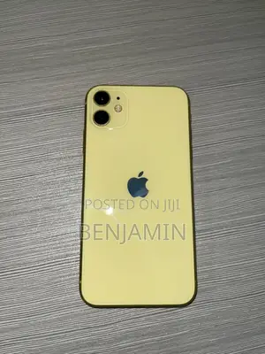 Apple iPhone 11 64 GB Yellow