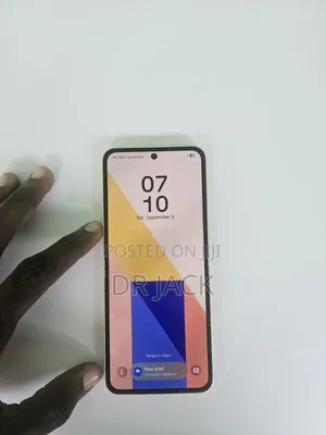 Samsung Galaxy Z Flip6 256 GB Yellow