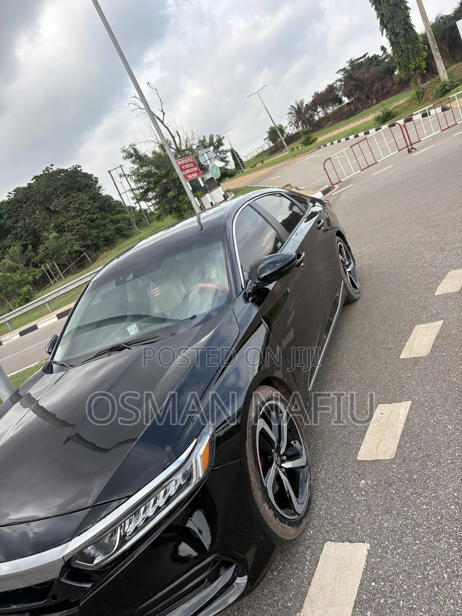 Honda Accord Touring 2.0T 2018 Black