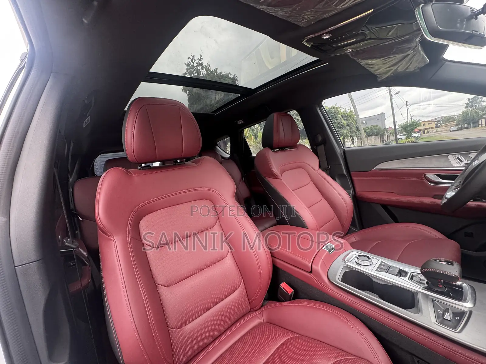 Jetour X70 Plus 1.5 7-Seater FWD 2022 White