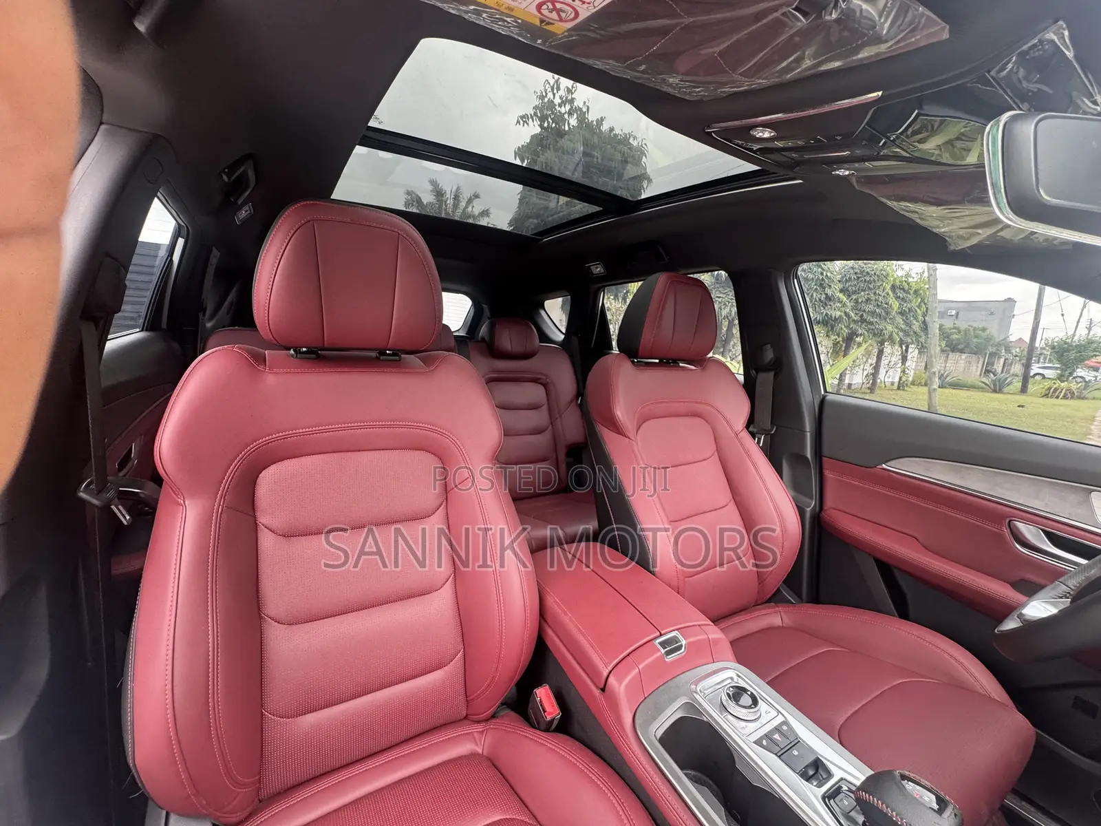 Jetour X70 Plus 1.5 7-Seater FWD 2022 White