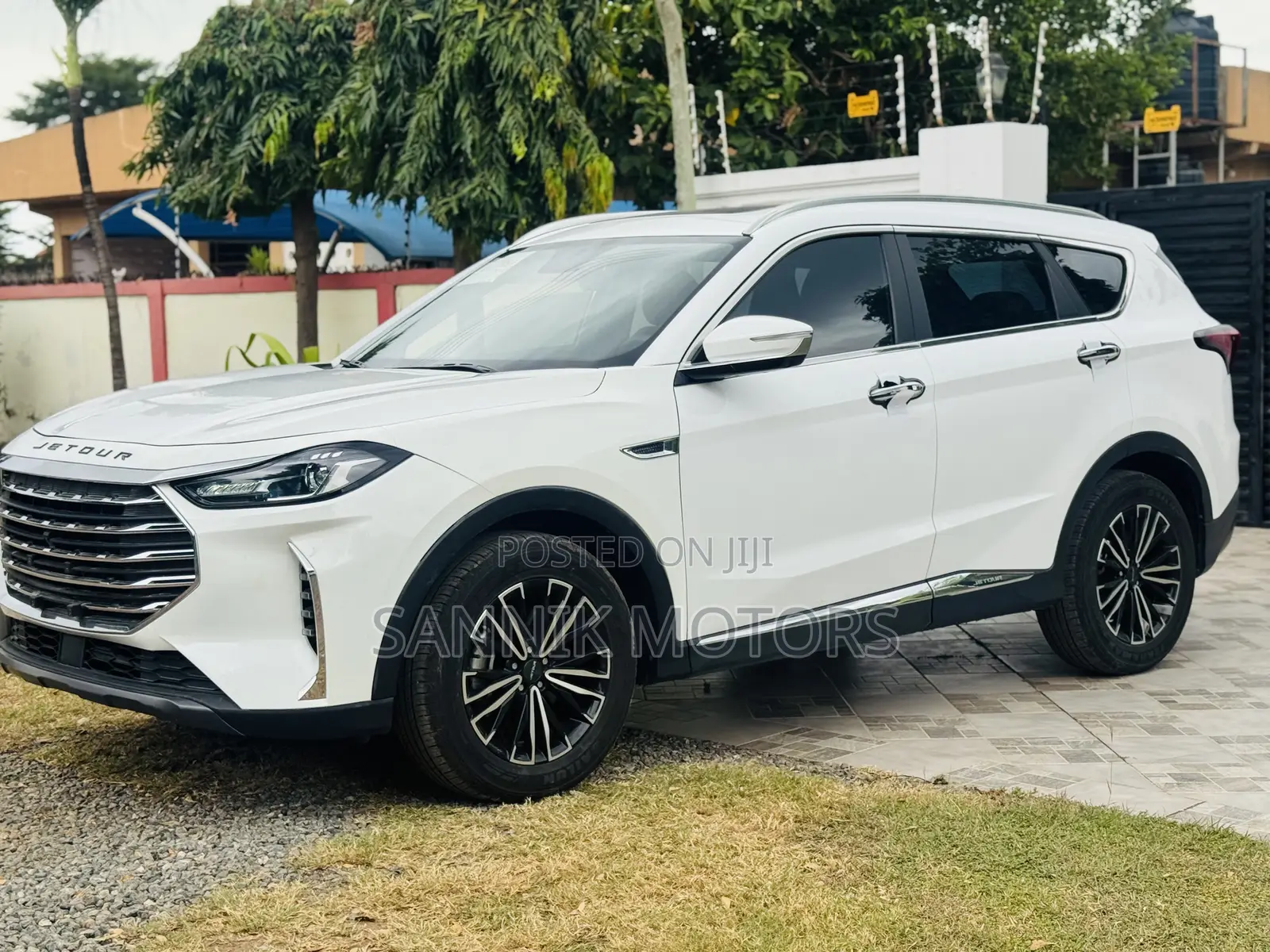 Jetour X70 Plus 1.5 7-Seater FWD 2022 White