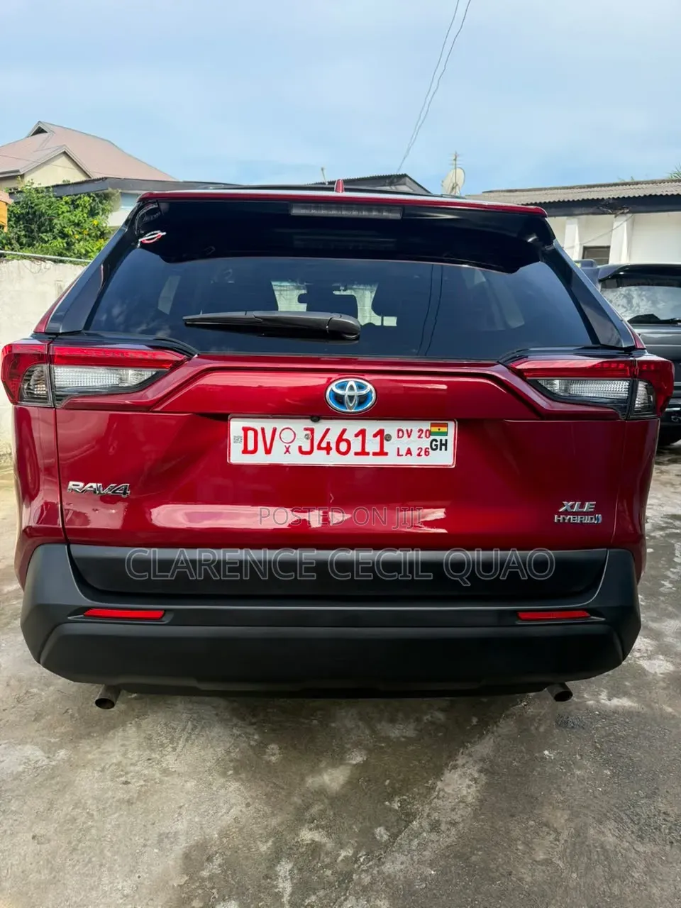 Toyota RAV4 XLE AWD 2024 Red