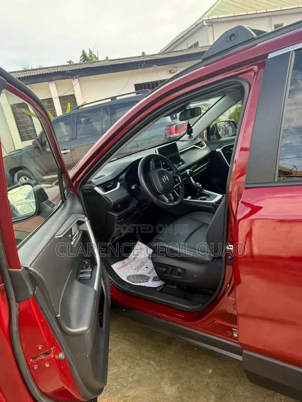 Toyota RAV4 XLE AWD 2024 Red
