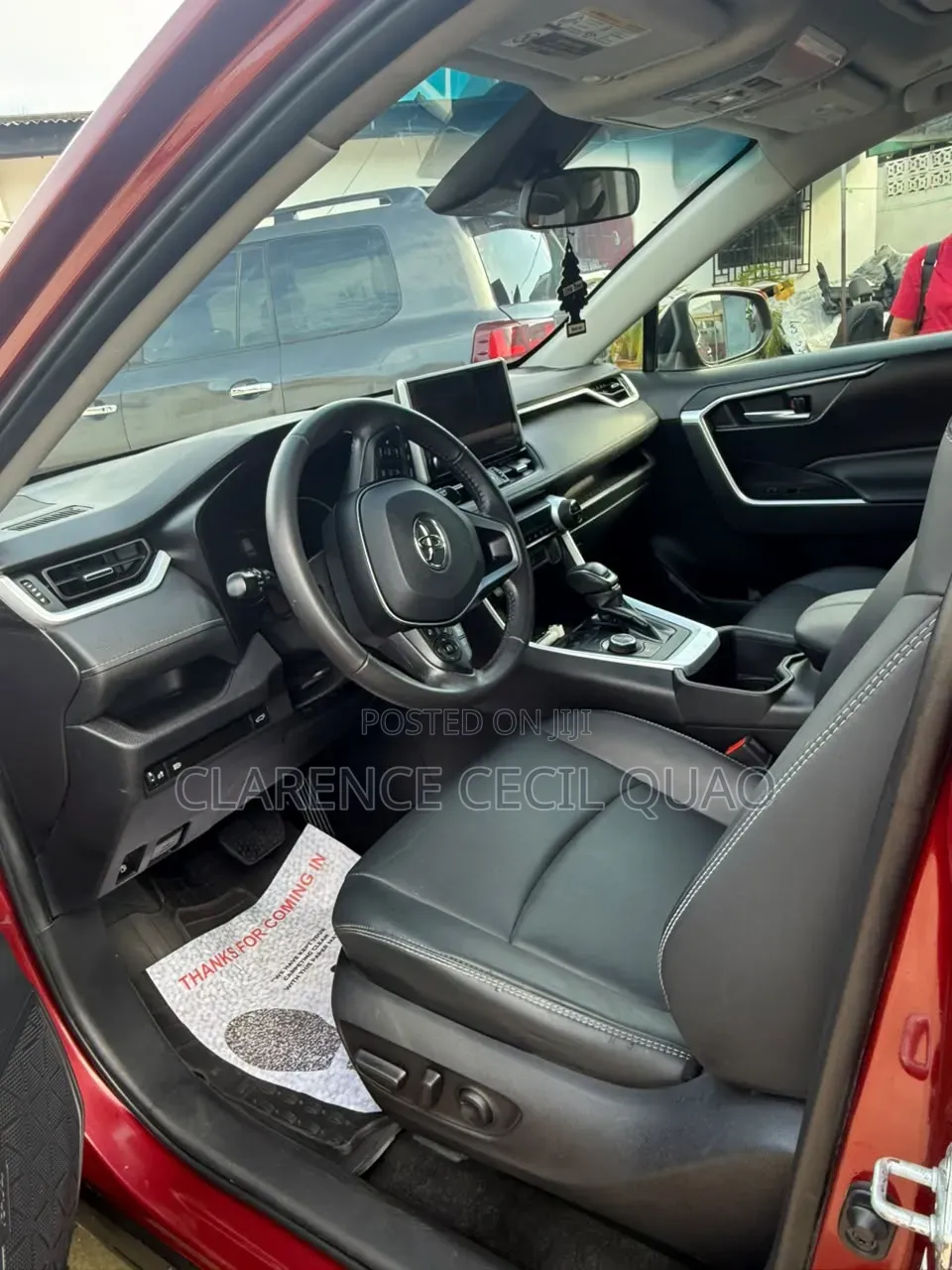 Toyota RAV4 XLE AWD 2024 Red