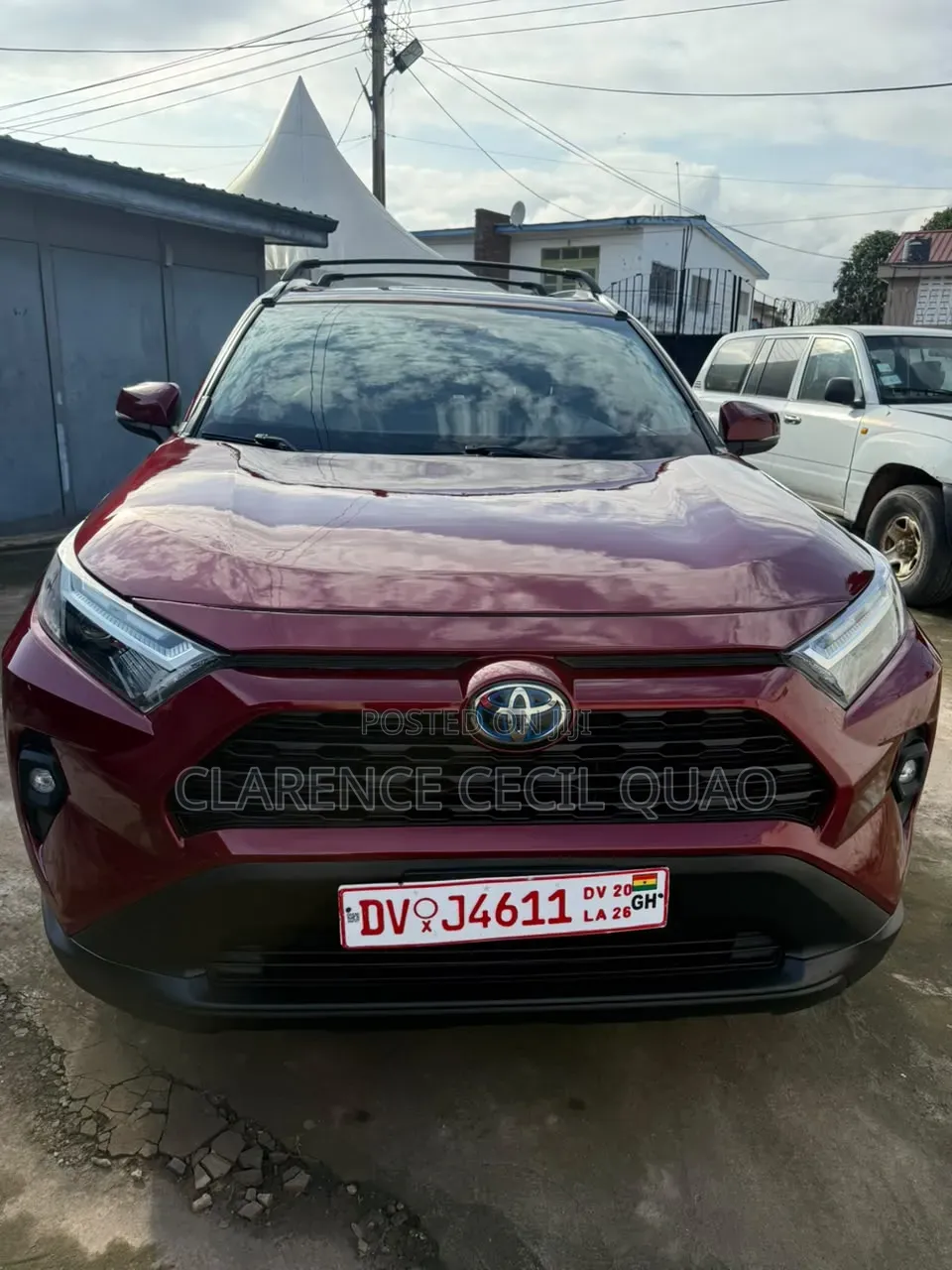 Toyota RAV4 XLE AWD 2024 Red