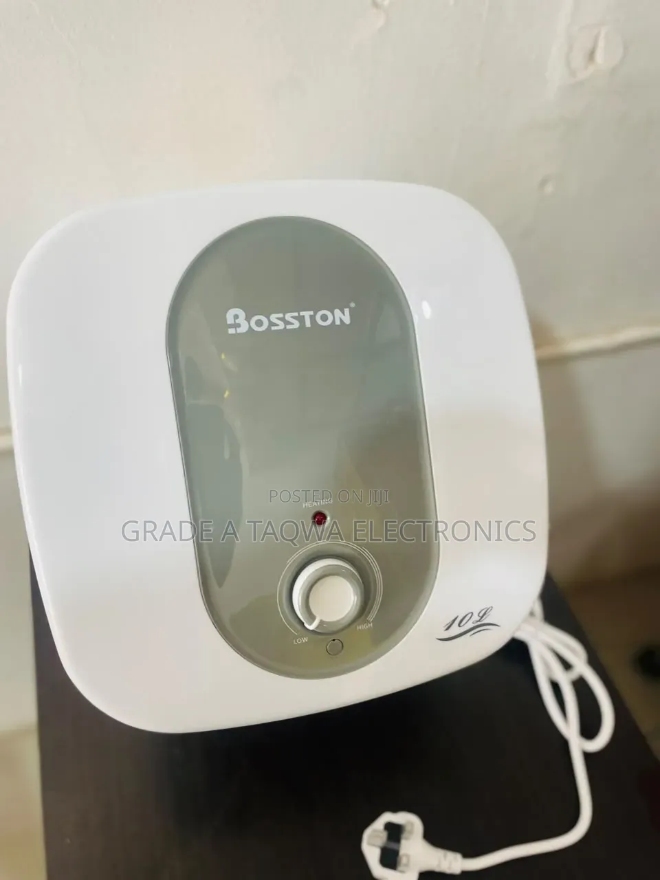 Bosston Energy-Efficient CFC-Free Storage Water Heater
(10 Litre Ap )