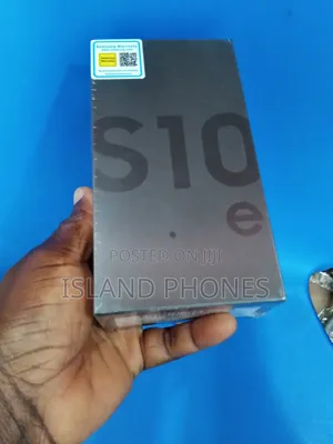 New Samsung Galaxy S10e 128 GB Black