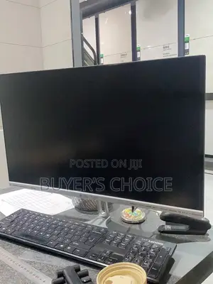 24” Sky-Worth Borderless Monitor