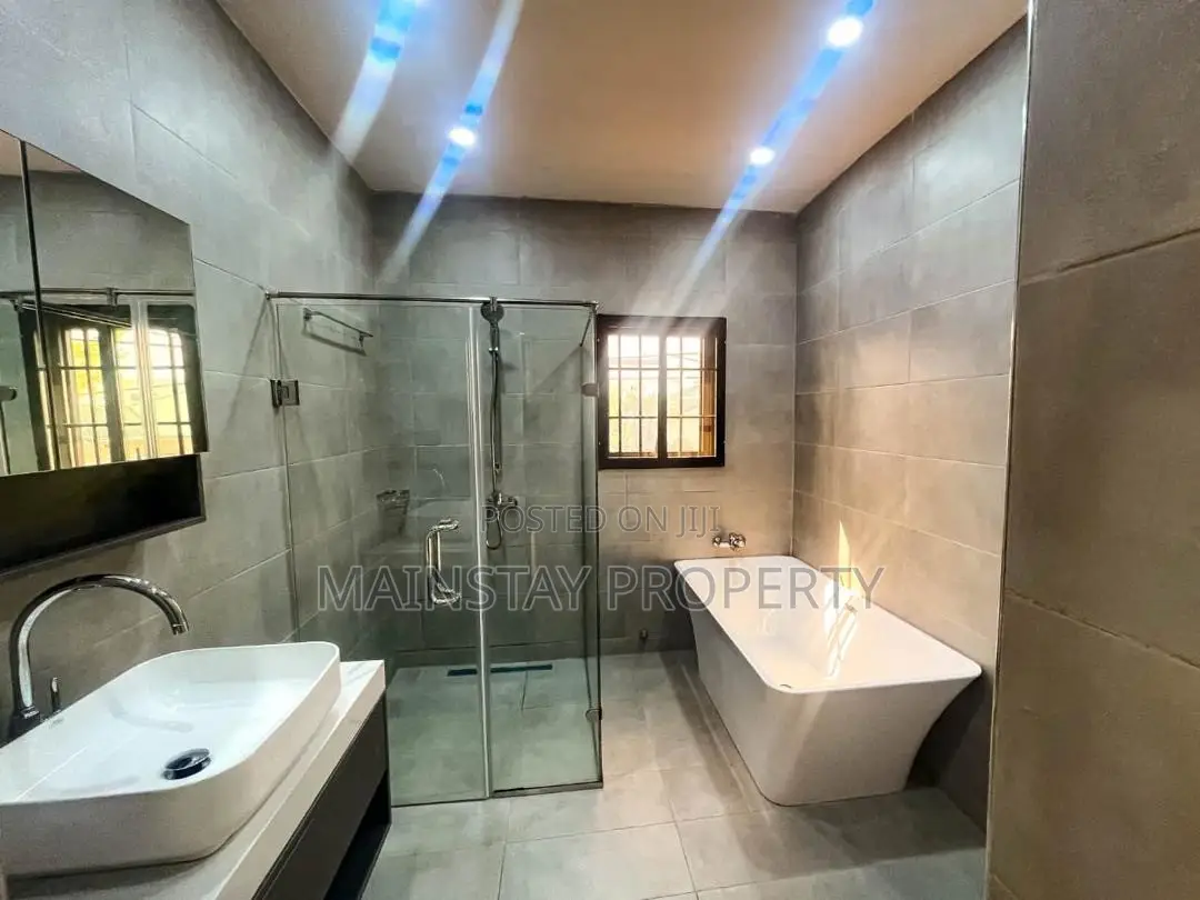 4bdrm House in Mainstay Estates, East Legon for sale