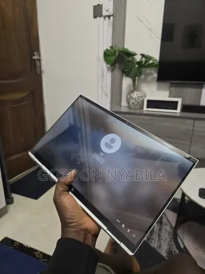 Laptop HP EliteBook 1040 G8 16GB Intel Core i7 SSD 512GB