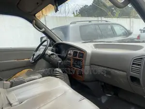 Kia Bongo 2004 Silver