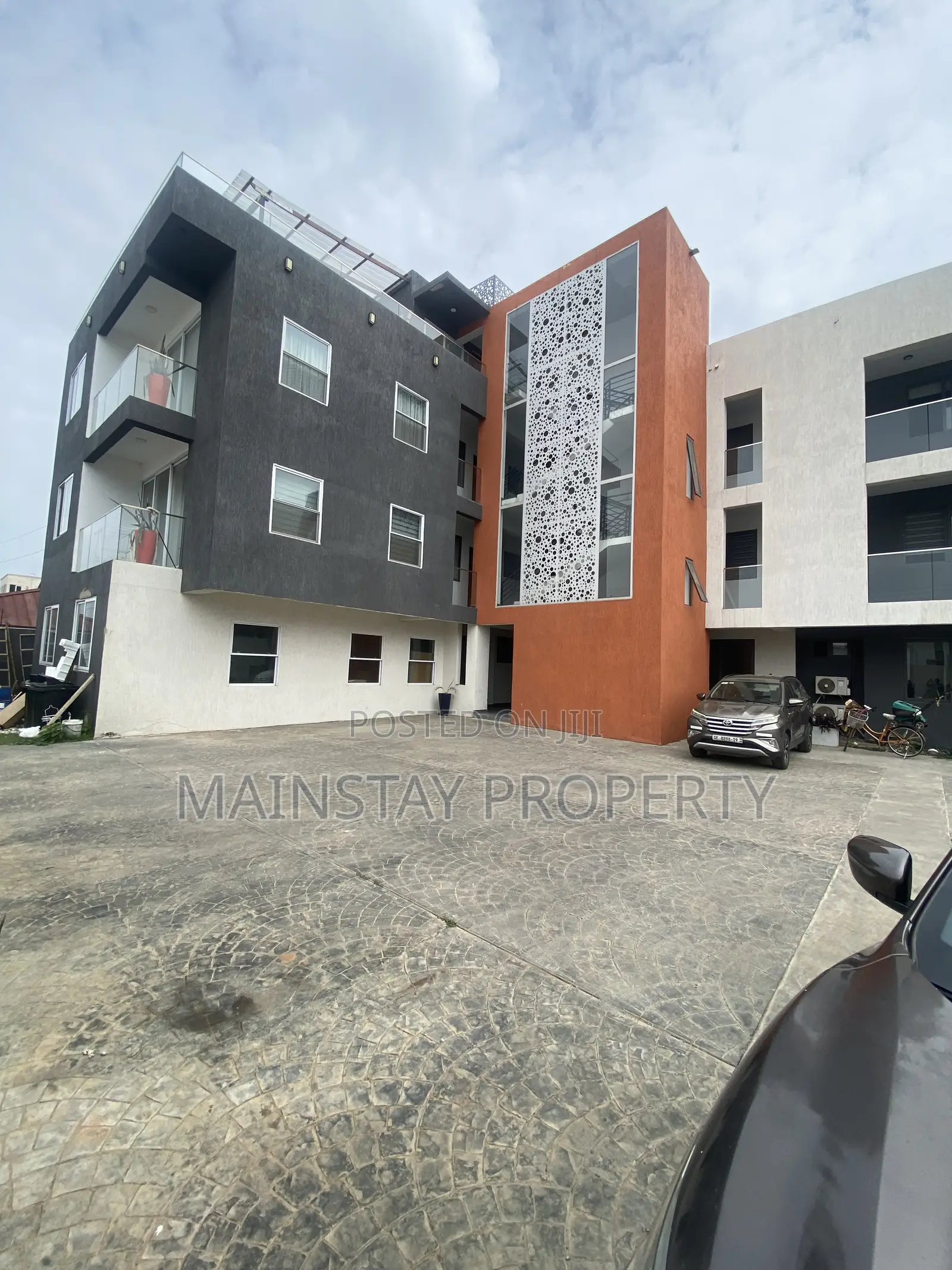 2bdrm Apartment in Mainstay Estates, Airport Residential Area for rent