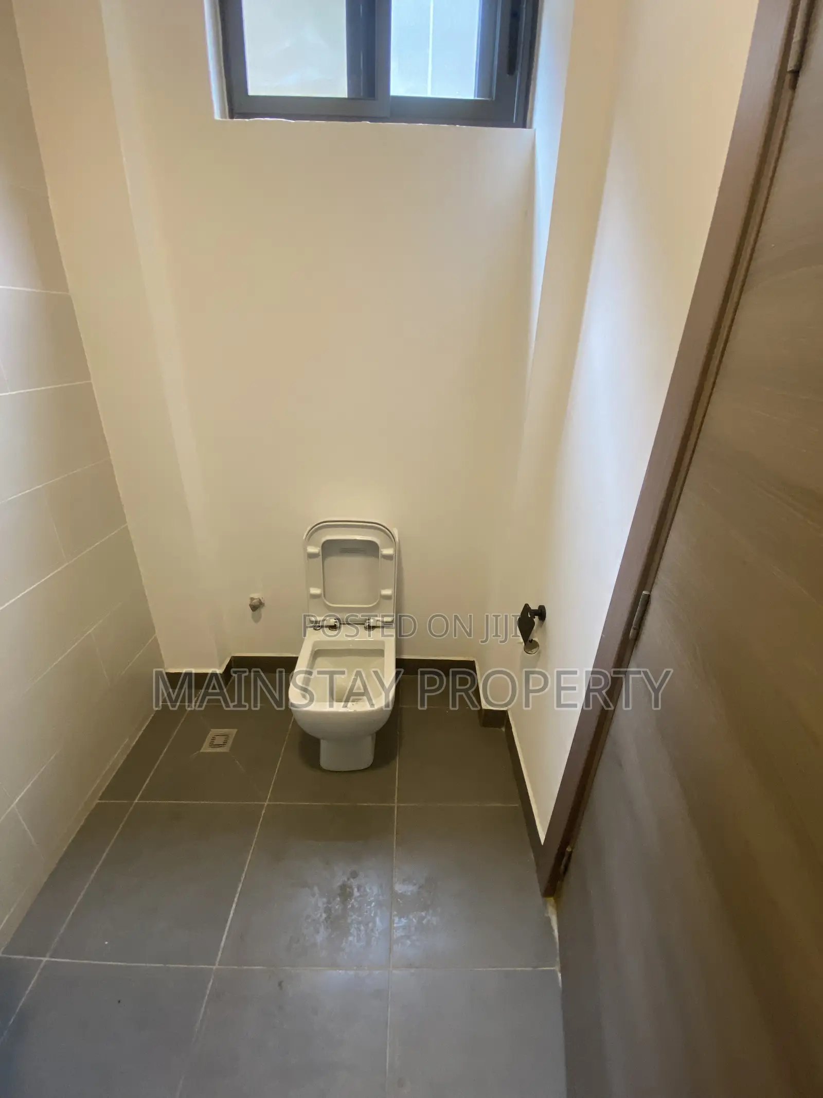 2bdrm Apartment in Mainstay Estates, Airport Residential Area for rent