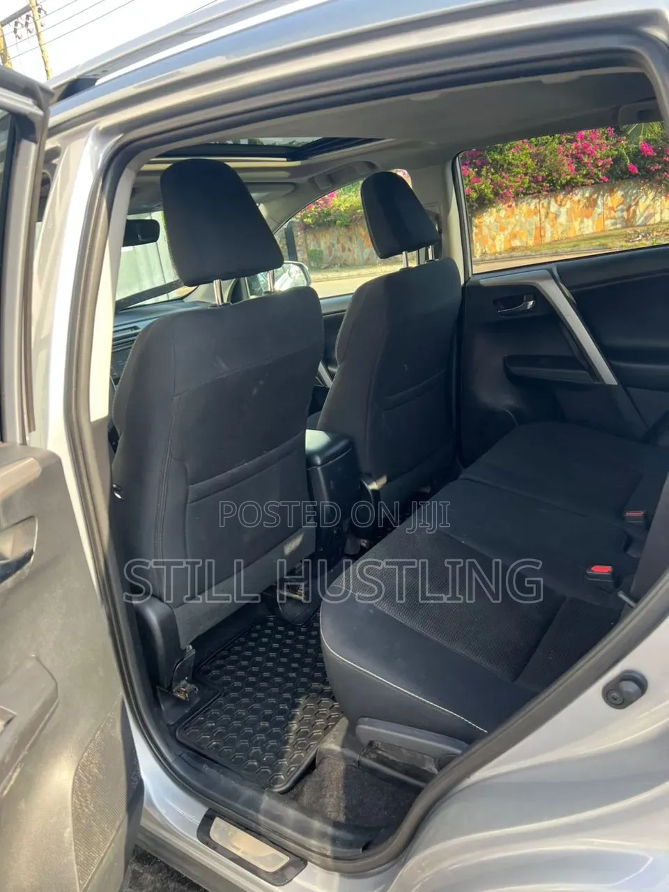 Toyota RAV4 2016 Gray