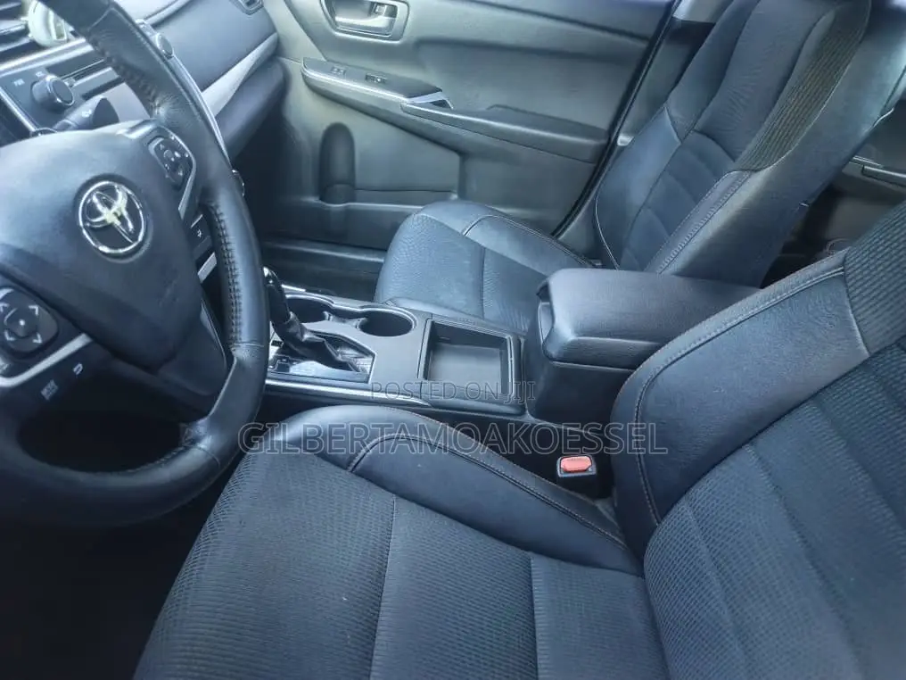 Toyota Camry 2017 Gray