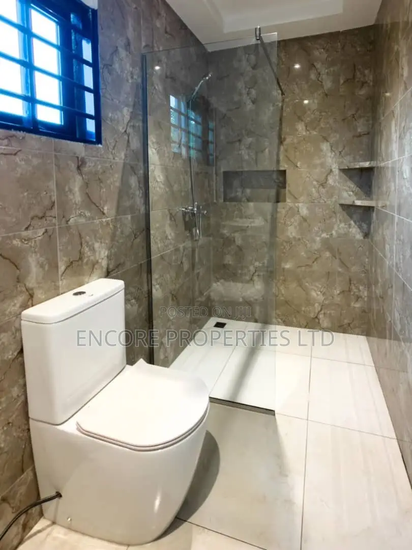 4bdrm House in Oyarifa for sale
