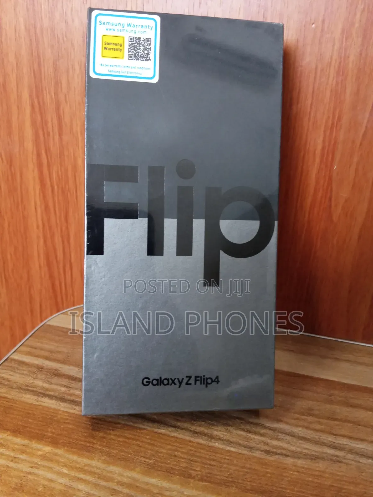 New Samsung Galaxy Z Flip4 256 GB White