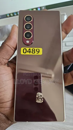 New Samsung W22 5G 512 GB Red
