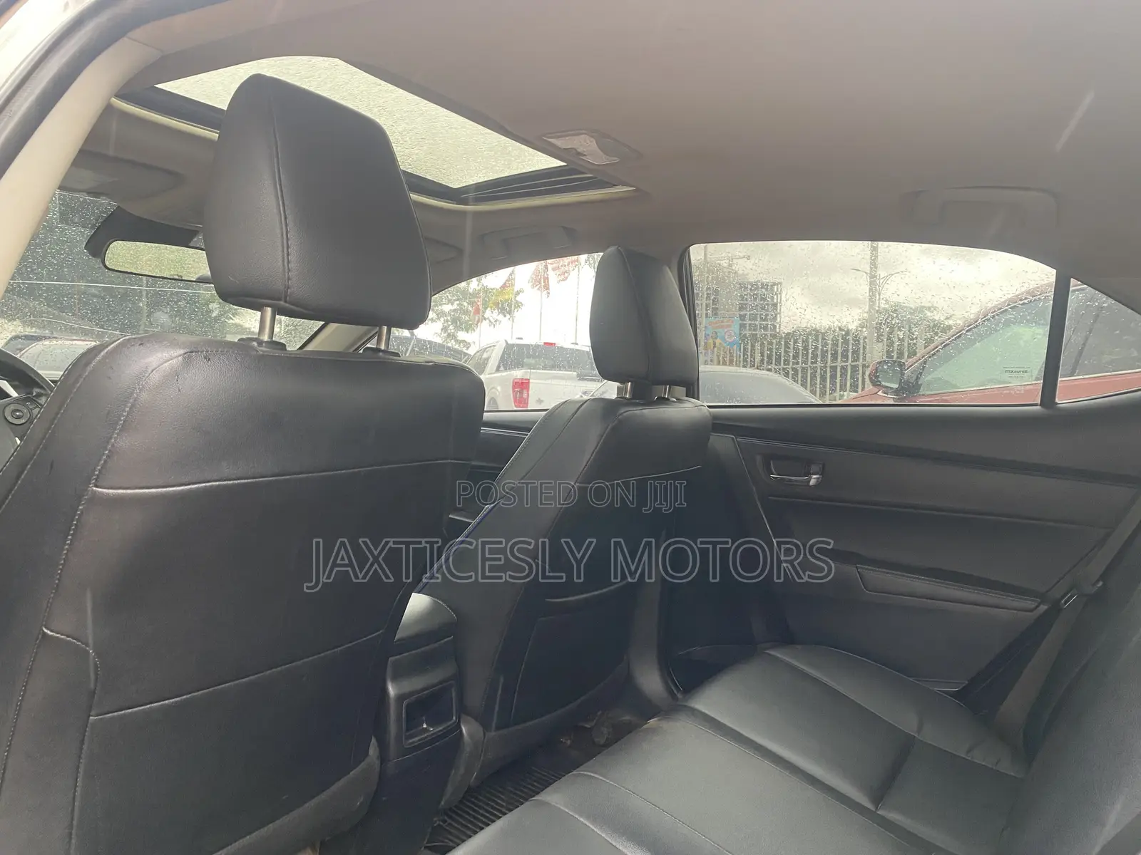 Toyota Corolla XSE (1.8L 4cyl 2A) 2019 Gray