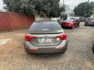Toyota Corolla XSE (1.8L 4cyl 2A) 2019 Gray