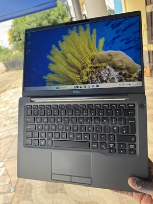 Laptop Dell Latitude 7400 16GB Intel Core i5 SSD 256GB