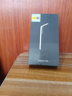 New Samsung Galaxy S25+ 256 GB Green