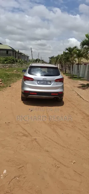 Hyundai Santa Fe 2015 Silver
