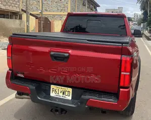 Toyota Tacoma SR5 Access Cab 6' Bed AT 2024 Red