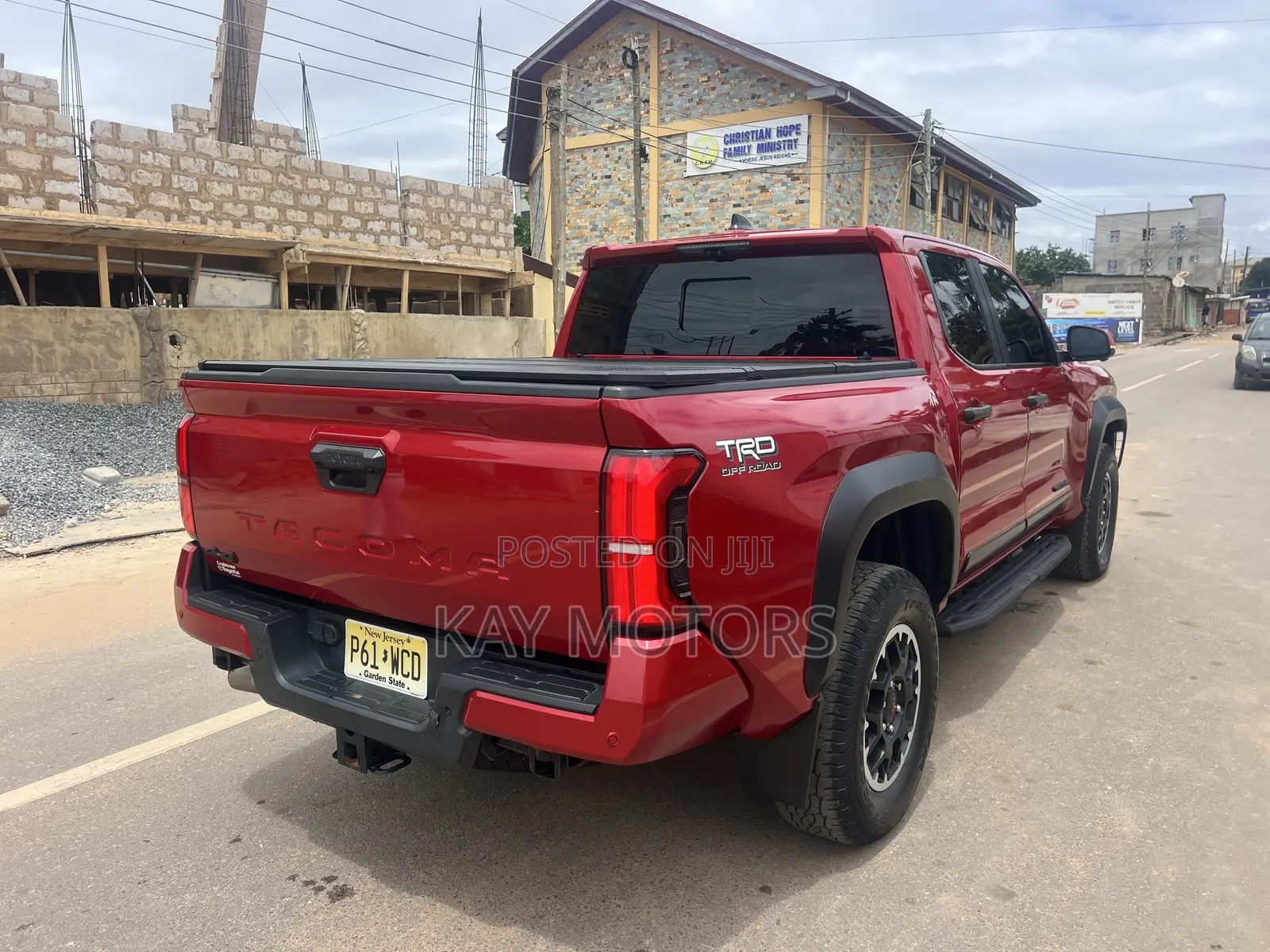 Toyota Tacoma SR5 Access Cab 6' Bed AT 2024 Red