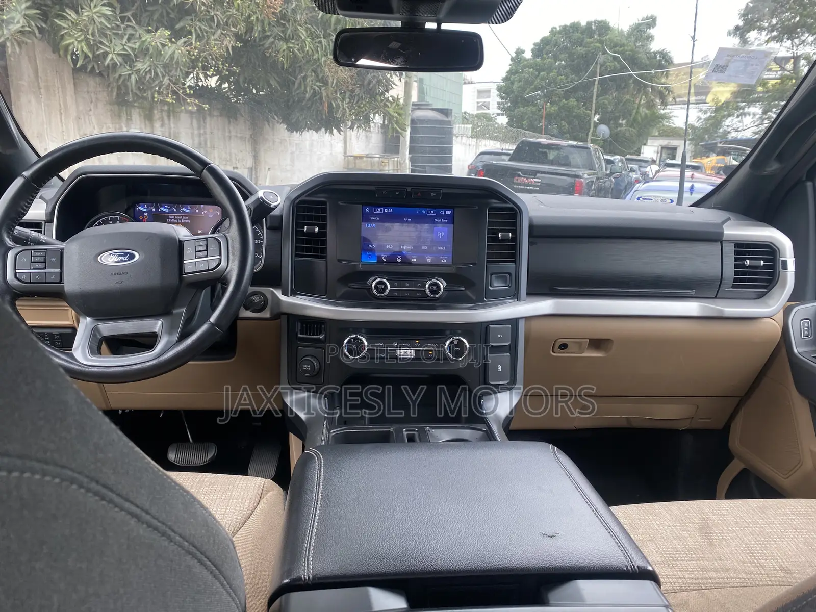 Ford F-150 XLT 2022 White