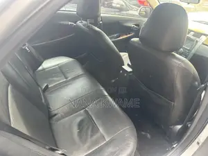 Toyota Corolla L 4dr Sedan (1.8L 4cyl 5M) 2013 Silver