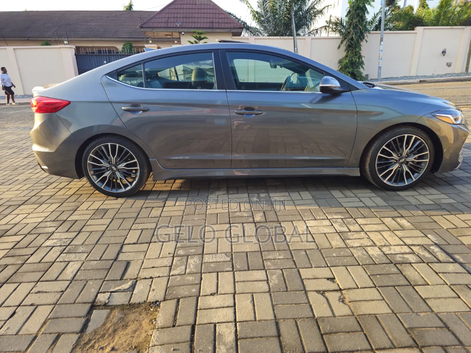 Hyundai Elantra 2018 Gray
