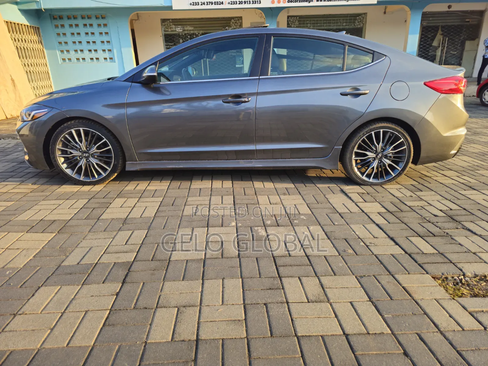 Hyundai Elantra 2018 Gray
