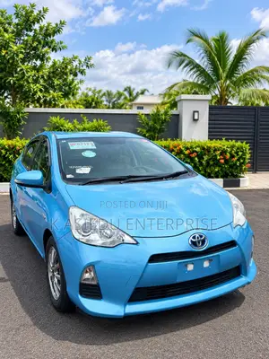 Toyota Aqua 2012 Blue