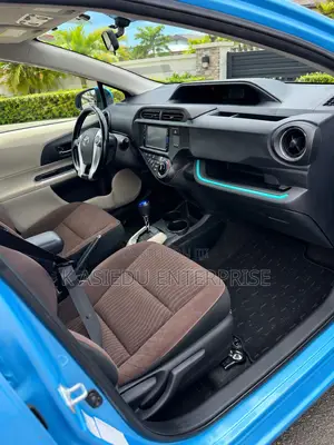 Toyota Aqua 2012 Blue