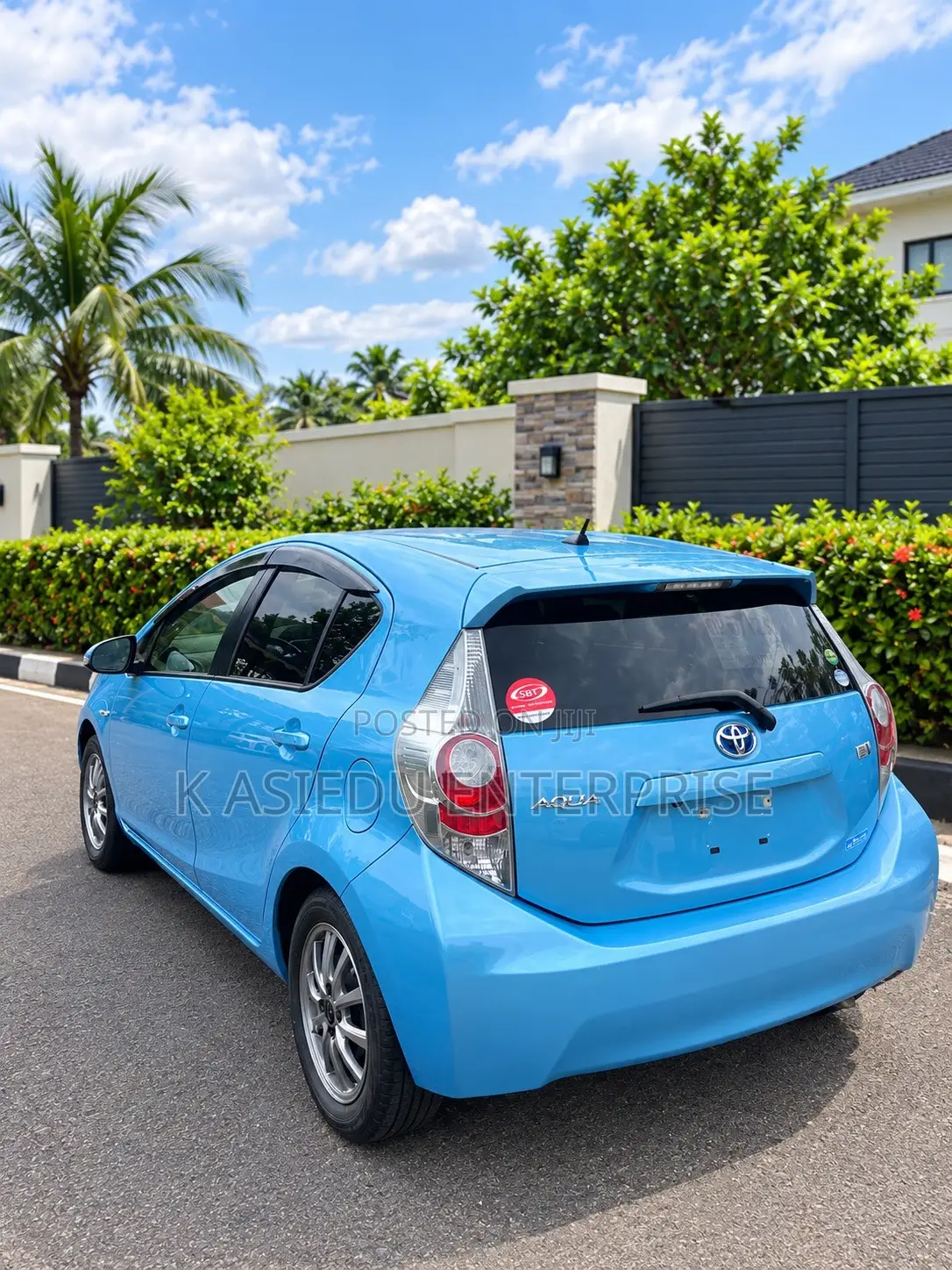 Toyota Aqua 2012 Blue