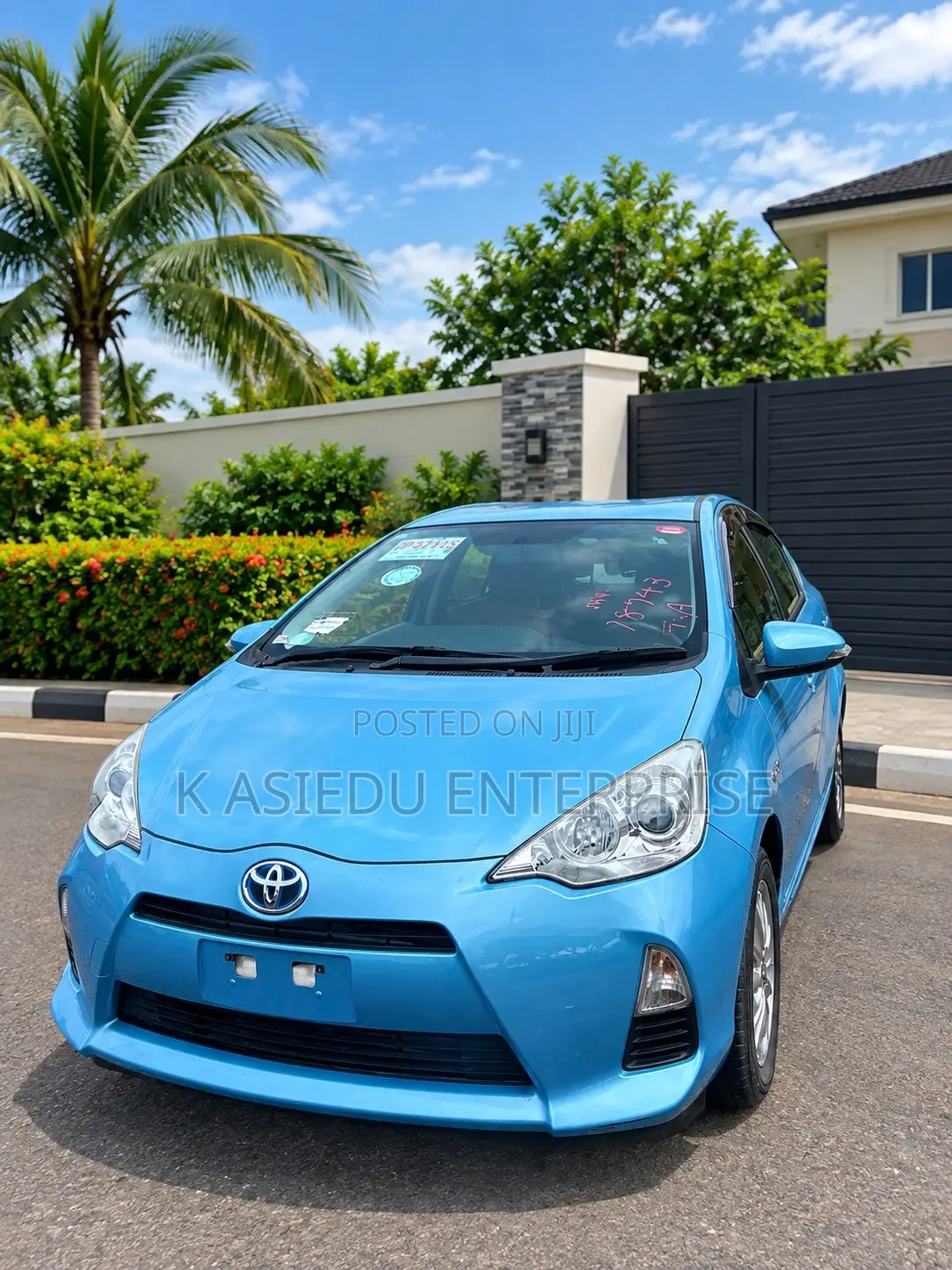 Toyota Aqua 2012 Blue