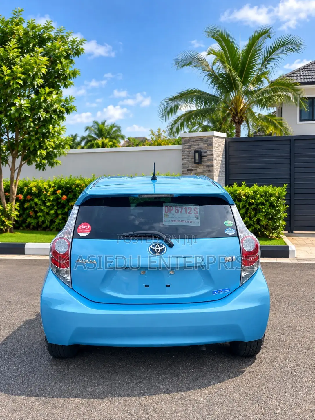 Toyota Aqua 2012 Blue