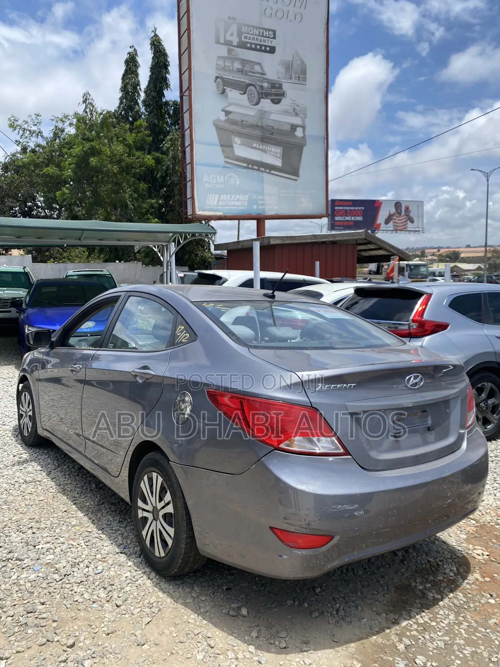 Hyundai Accent SE Sedan 2016 Silver