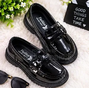 Black Shoe
